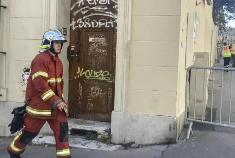 Марсельдегі жарылыс: 6 адамның мәйіті табылды, іздеу жұмысы жалғасып жатыр
