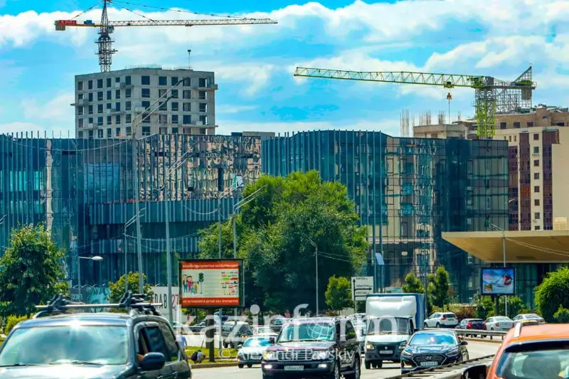 Открыто движение от кольца ж/д вокзала Алматы-1 до улицы Жумабаева в Алматы