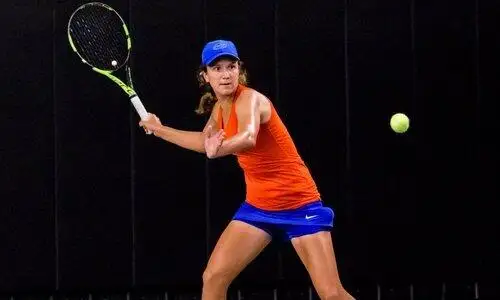 Анна Данилина досрочно вышла в третий круг теннисного турнира в Риме