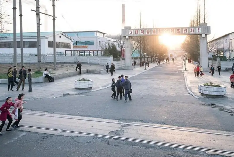 Soltústik Koreıa bıyl 14 ballıstıkalyq zymyran ushyrǵan - BUU