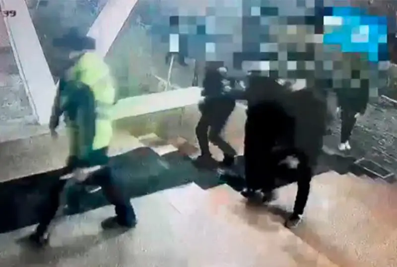 Qyzylordada polıtseıler jappaı tóbelesti toqtatyp, 18 adamdy ustady