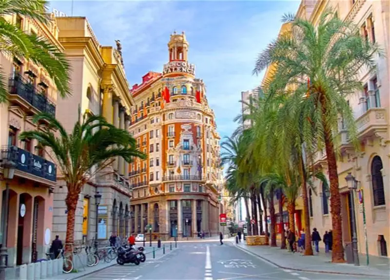 Эксперимент по четырехдневной рабочей неделе проведут в Валенсии