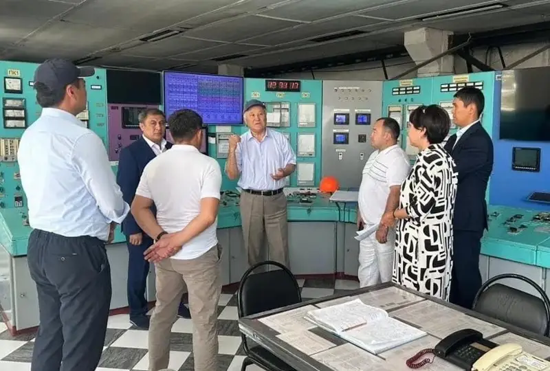 Сенаторы посетили коммунальные предприятия области Жетысу