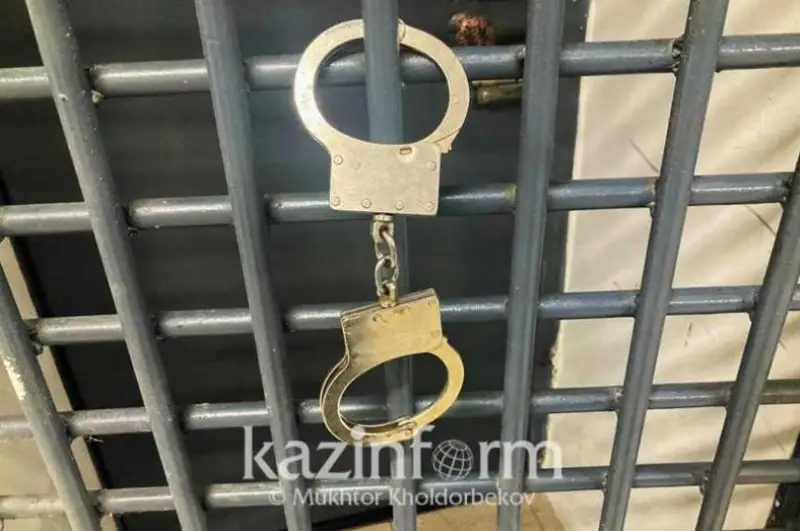 Astanada 5 jasar qyzdy zorlaý faktisi tergelip jatyr