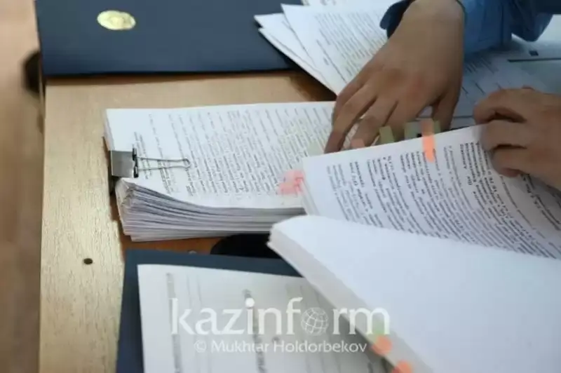 Jelide dinı ekstremıstik materıaldar taratqan shymkenttik jaýapkershilikke tartyldy