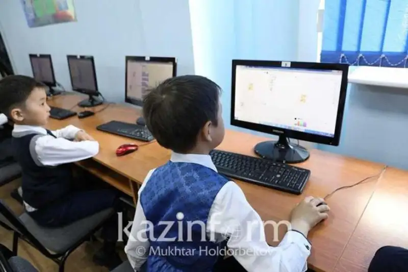 Elimizde 664 mektepte ǵana ınternet jyldamdyǵy HEBO usynymdaryna saı