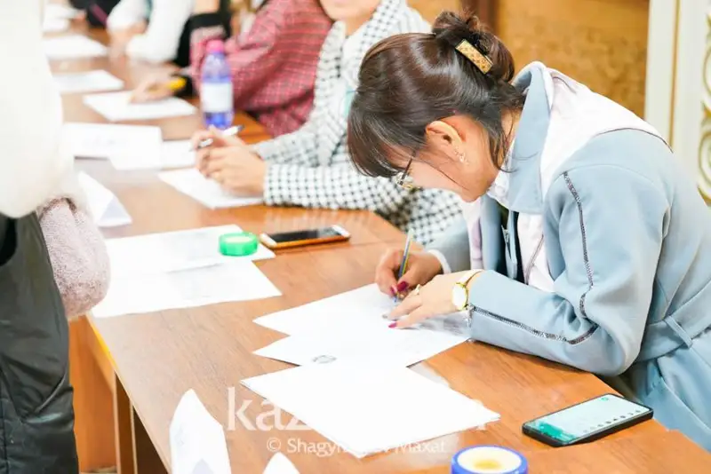 Беларусь заинтересовалась опытом Казахстана по проведению выборов депутатов