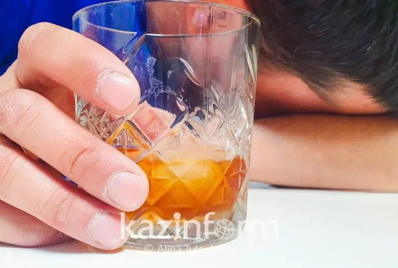 Проблему употребления алкоголя среди студентов исследовали в Алматы