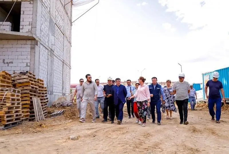 بيىل ەلوردادا 4 مىڭ ۇلەسكەر وتباسى كوپتەن كۇتكەن باسپاناسىنا كىرەدى - اكىم