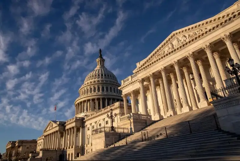 Минфин США перенес срок решения по потолку госдолга