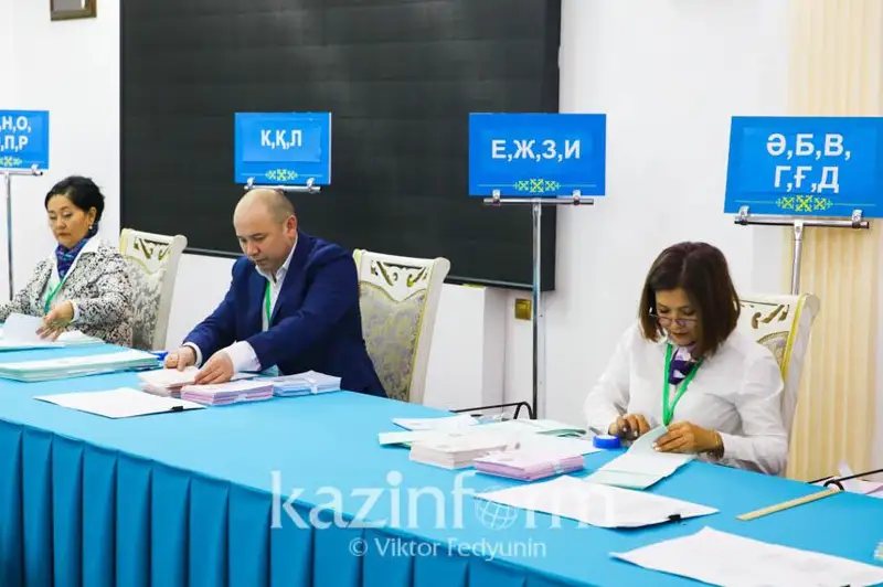 Российские наблюдатели оценили работу избирательных комиссий в Алматы