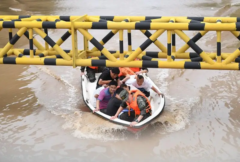 قىتايدا نوسەرگە بايلانىستى 1,2 ميلليوننان استام ادام ەۆاكۋاتسيالاندى