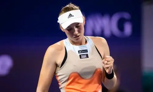 Елена Рыбакина вышла в 1/4 финала турнира в Майами