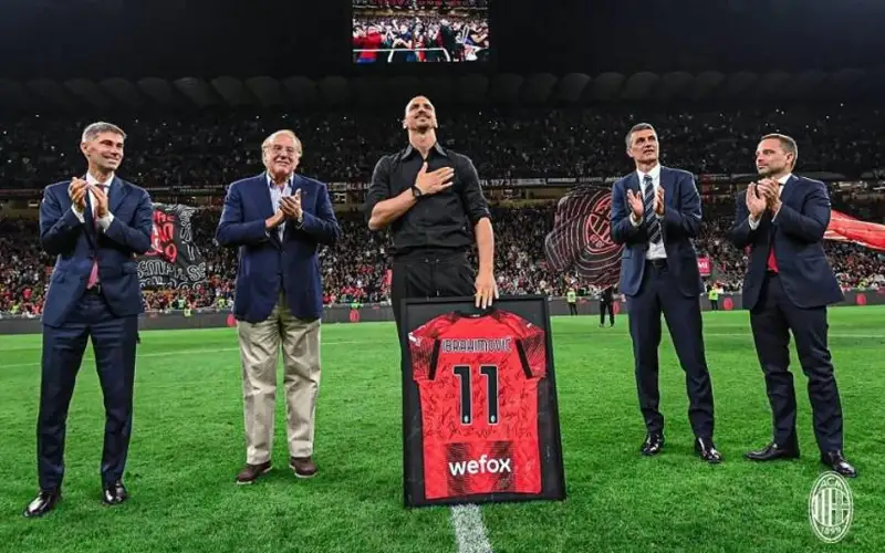 Футболчи Златан Ибрагимович фаолиятини якунлаганини эълон қилди