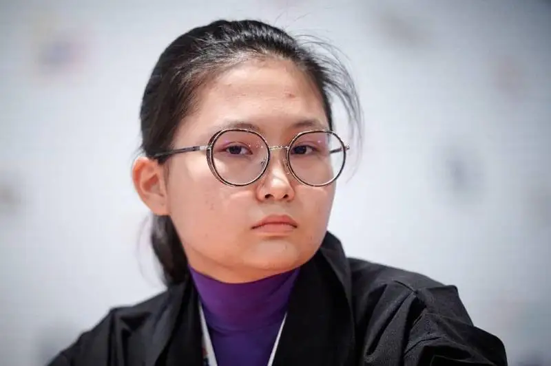 哈萨克斯坦选手获世界女子国际象棋大师巅峰赛亚军