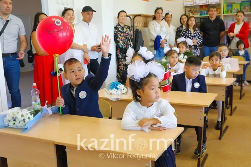 Қозоғистон мактабларида ота-оналар академияси очилади