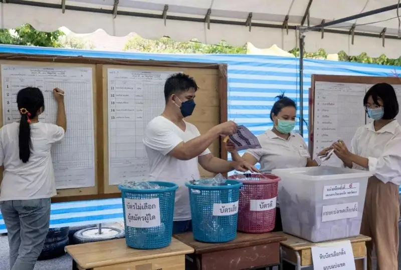 تايلاندتاعى پارلامەنت سايلاۋى: وپوزيتسيانىڭ جەڭىسى تۋريزم سالاسىنا قالاي اسەر ەتەدى