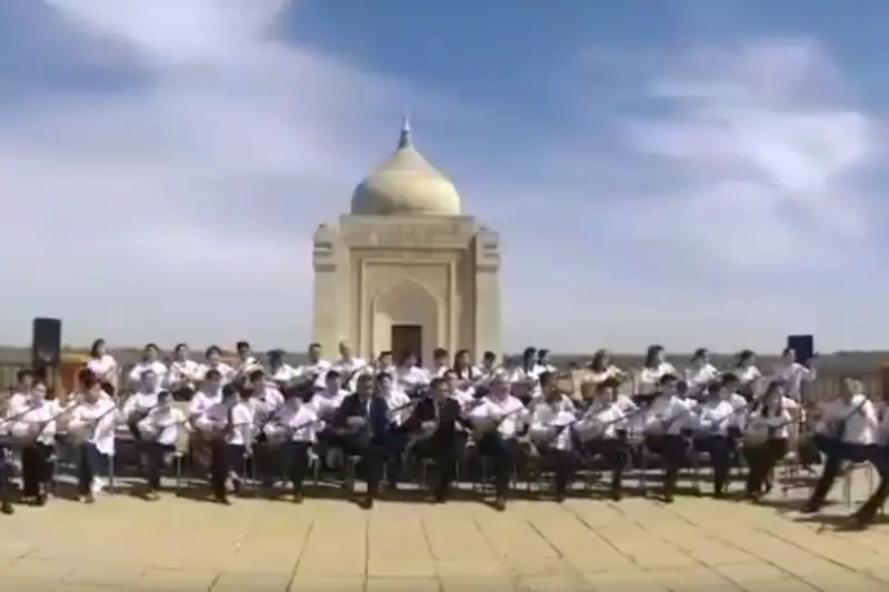 اداي كۇيىن كۇمبىرلەتكەن استراحاندىقتار اتىراۋ وبلىسىنا چەللەندج جولدادى