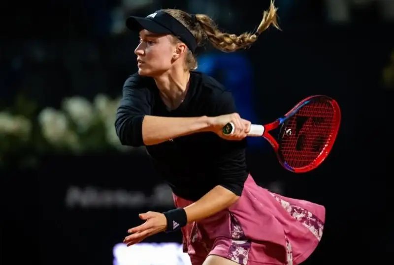 Елена Рыбакина вышла в третий круг турнира в Риме