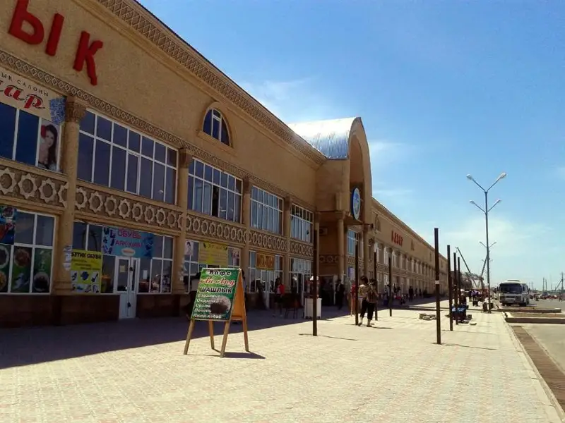 Бесплатные места торговли предоставят пострадавшим от пожара на рынке в Таразе