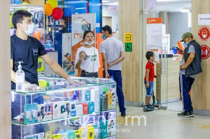 Более 15,7 млрд тенге составил объем розничной торговли в Казахстане за 2022 год