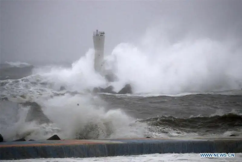 В Китае объявлено оранжевое предупреждение из-за тайфуна «Талим»