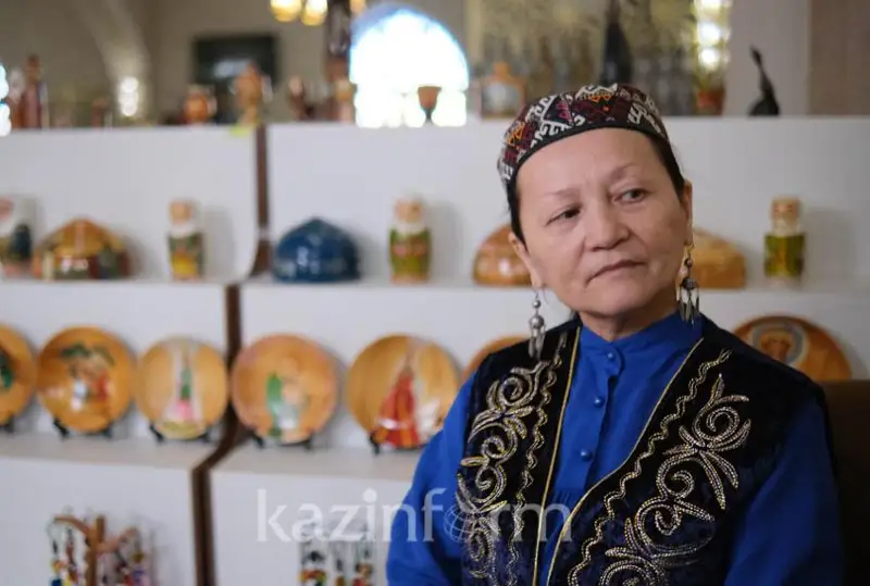 Философия казахского орнамента в работах таразской художницы Сауле Мусаевой