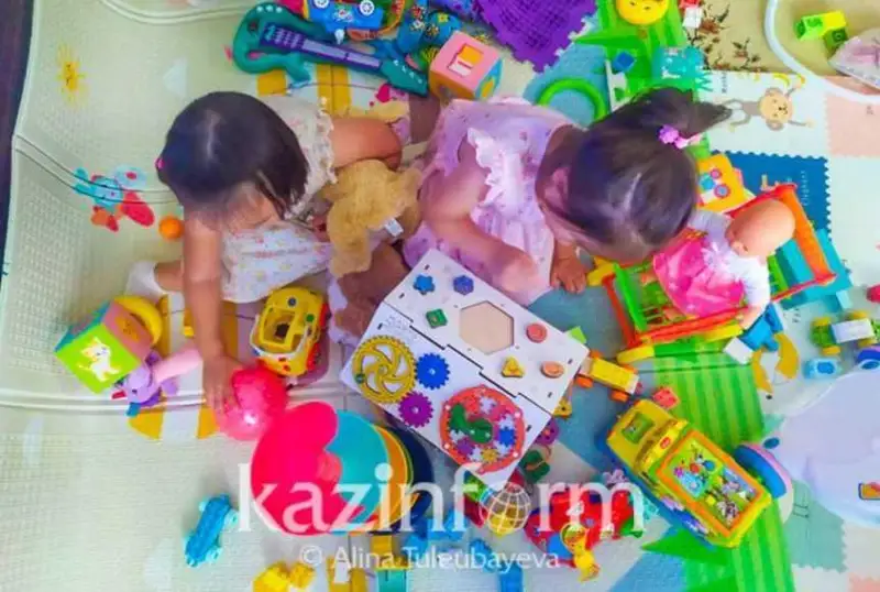 Жительнице станции Шар юристы помогли решить проблему с выплатой алиментов