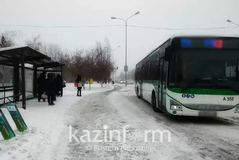 Движение пригородных маршрутов приостановили в Астане