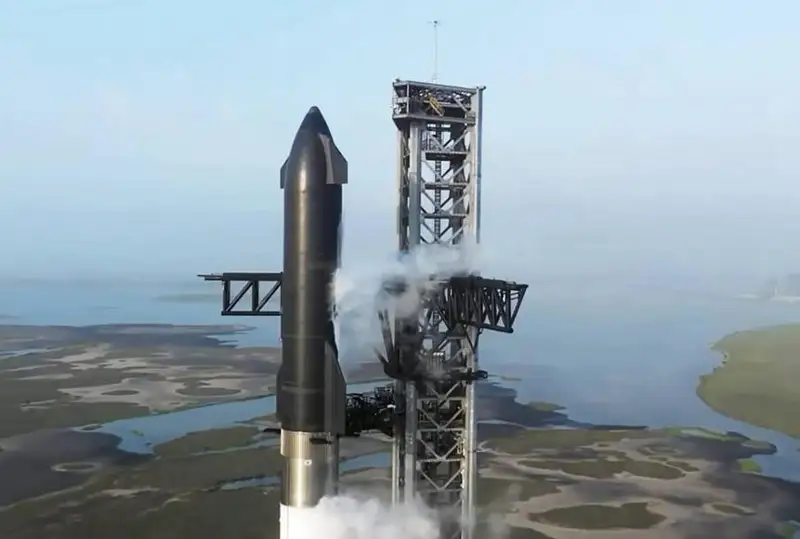 Ракета-носитель с кораблем Starship взорвалась через четыре минуты после запуска