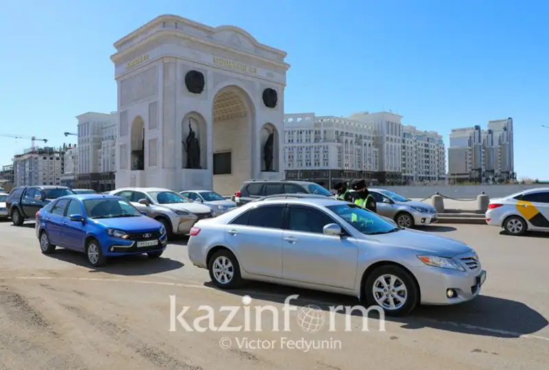 Мәңгілік ел даңғылы кептелістен көз ашпайды - Президент