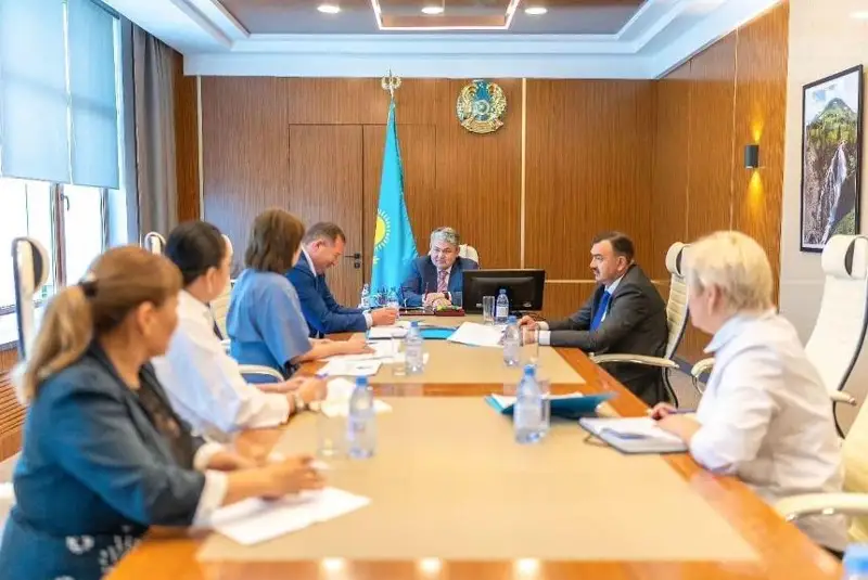 ShQO-nyń barlyq aýdanynda jylytý maýsymyna daıyndyq kesteden qalmaı júrgizilýi tıis – ákim