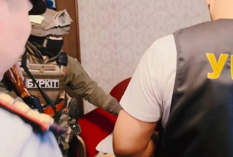 Semeıde 18 adamnan turatyn bopsalaýshylar toby ustaldy