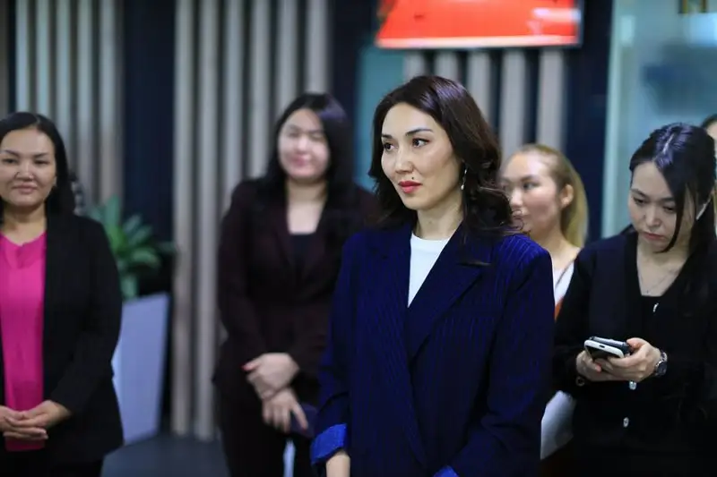 ينديرا تۇرسىنباي «بالاپان» تەلەارناسىنىڭ ديرەكتورى بولدى