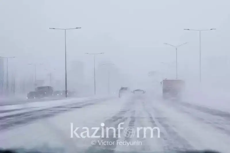 Qyzylordada «Samara-Shymkent» tas jolynda kólik qozǵalysyna shekteý qoıyldy