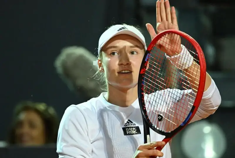 Отложен финальный матч Елены Рыбакиной на турнире в Риме