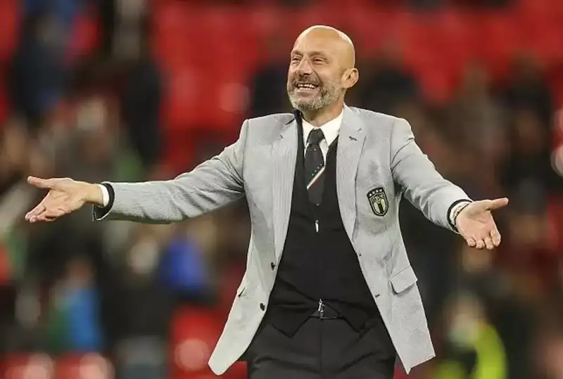 «Челси» ва «Ювентус» клуби собиқ футболчиси Жанлука Виалли вафот этди