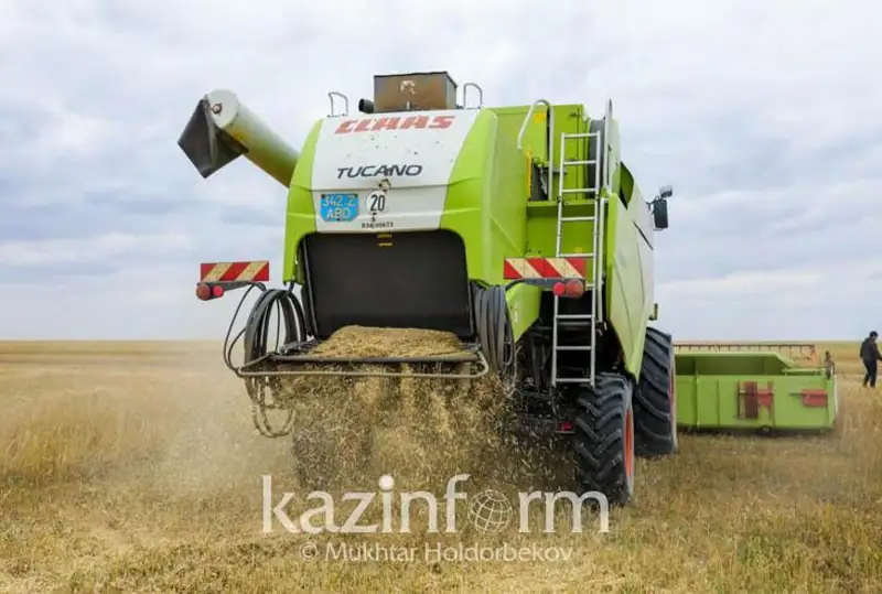 Внедрить льготное кредитование приобретения отечественной сельхозтехники поручил Президент