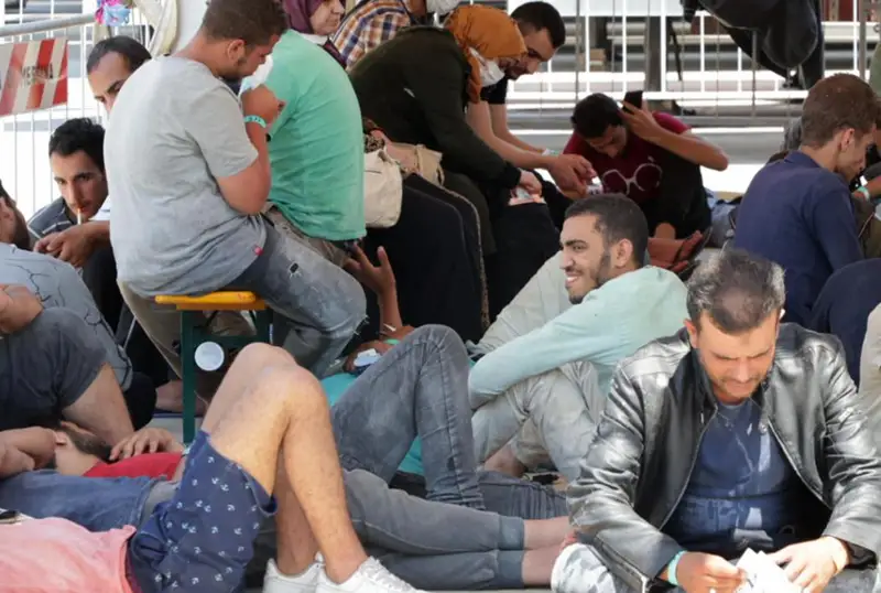 Италияда мигрантлар оқими кўплиги сабабли фавқулодда ҳолат эълон қилинди