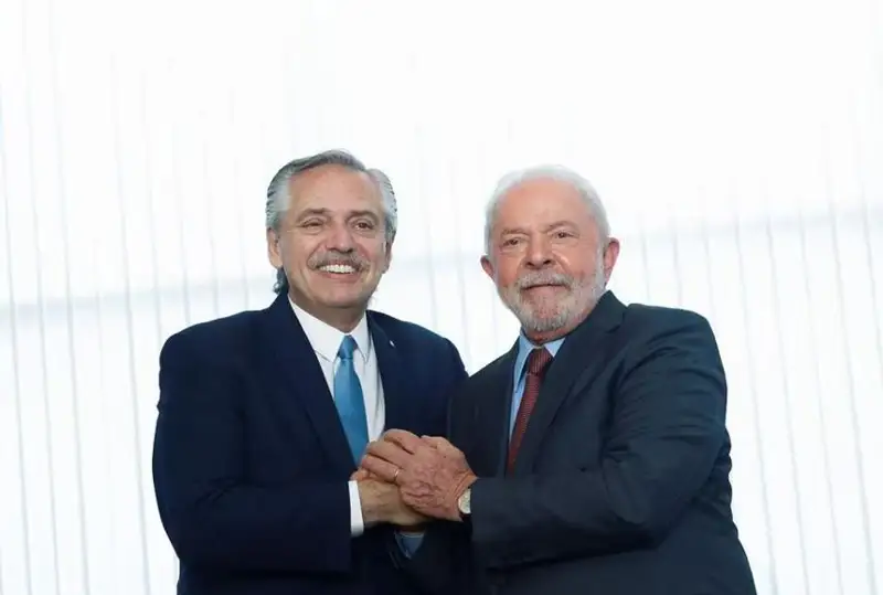 Бразилия и Аргентина готовятся к созданию общей валюты