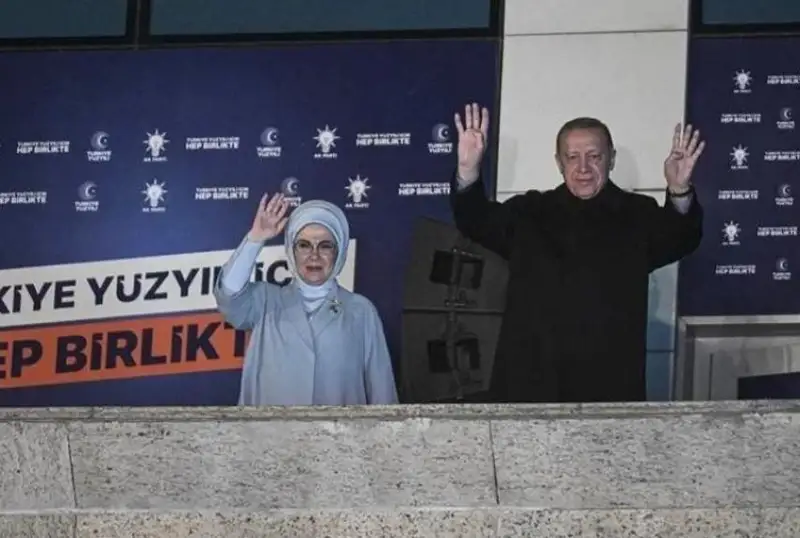 Биз шундай қарор қабул қилишга тайёрмиз – Эрдоған сайловнинг иккинчи босқичини ўтказиш ҳақида