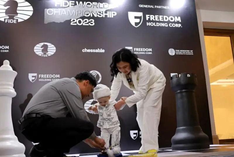 Ҳиндистонлик таниқли гроссмейстер Астанада «тусау кесер» маросимини ўтказди