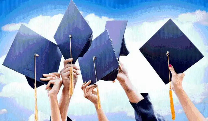 قىتاي قازاقستاندىقتارعا 113 ءبىلىم بەرۋ گرانتىن ءبولدى