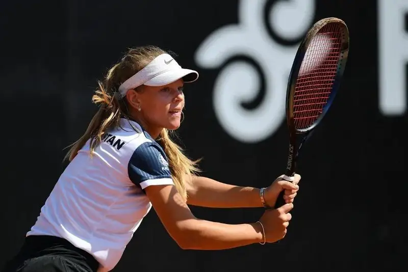 Қозоғистонлик ўсмир қизлар илк бор теннис бўйича жаҳон чемпионатига йўлланма олди