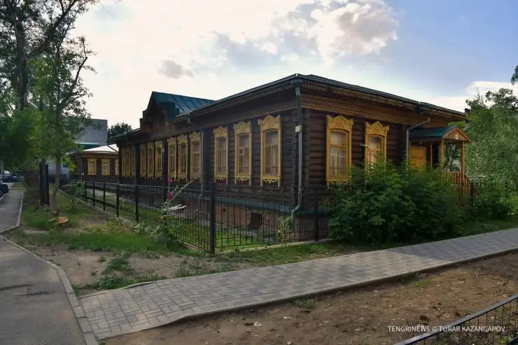 استانانىڭ ءسىز بايقاماعان تاڭعالارلىق كەلبەتى - فوتو