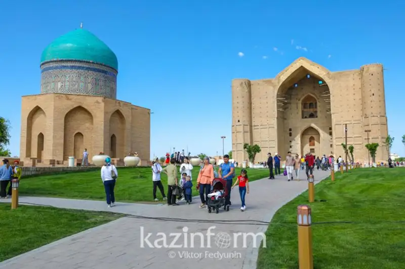 Соблюдать рекомендации ЮНЕСКО для сохранности мавзолея Ходжи Ахмеда Яссауи поручил Премьер