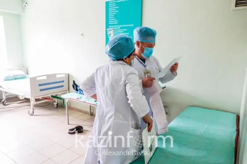 Костанайские врачи обеспечены всем необходимым для борьбы с КВИ