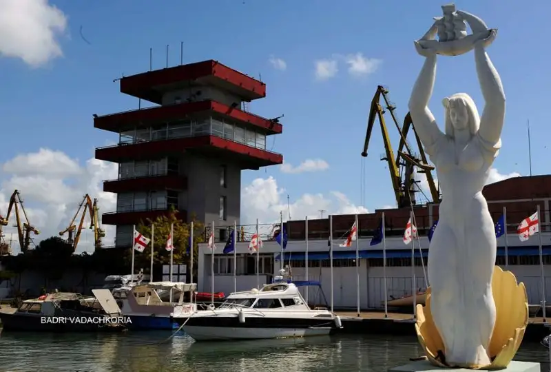 Грузияда 2 миллион долларлик ноқонуний уран партияси қўлга олинди