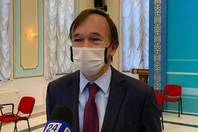 Qazaqstan shet eldiń ozyq tájirıbesine negizdelgen sapaly zań jobasyn ázirledi - Nıderlandy elshisi