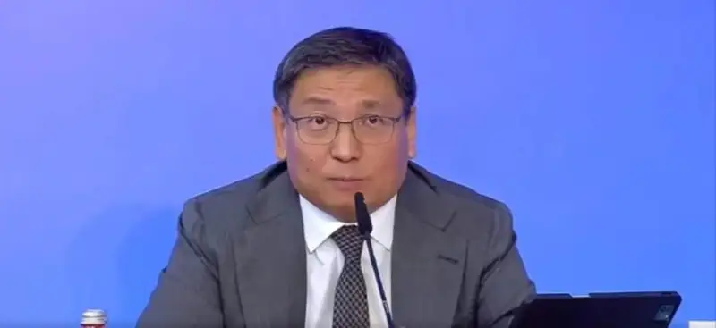 الماتى اكىمى تۇرعىنداردان كەشىرىم سۇرادى